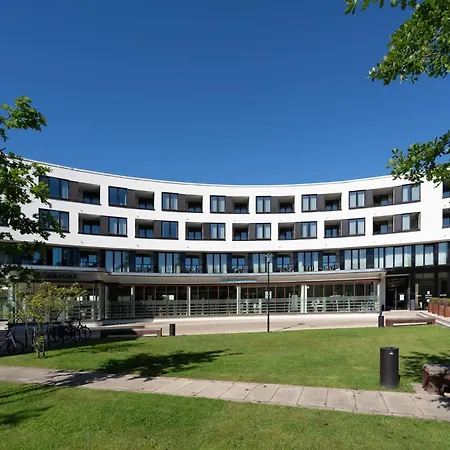 Ost-apartment Mit Gemeinschafts-spa لوبيك