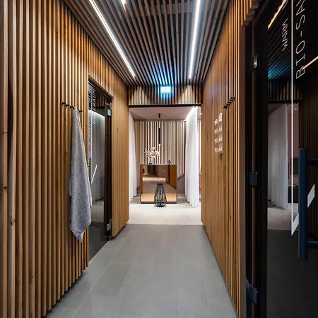 Ost-apartment Mit Gemeinschafts-spa