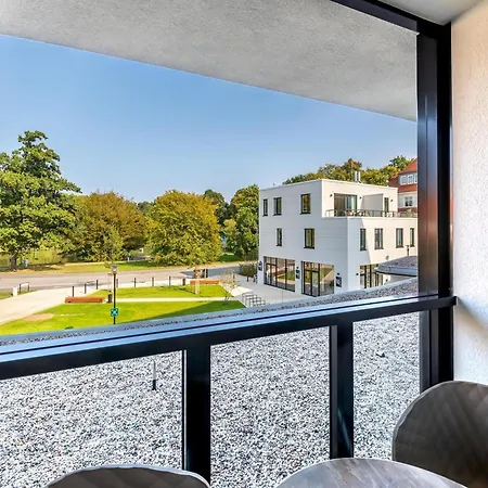 Ost-apartment Mit Gemeinschafts-spa شقة *