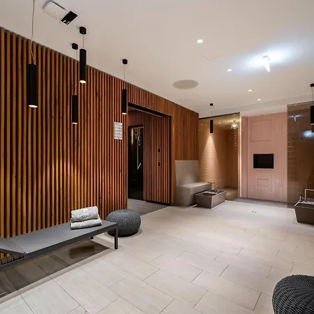 Ost-apartment Mit Gemeinschafts-spa * لوبيك